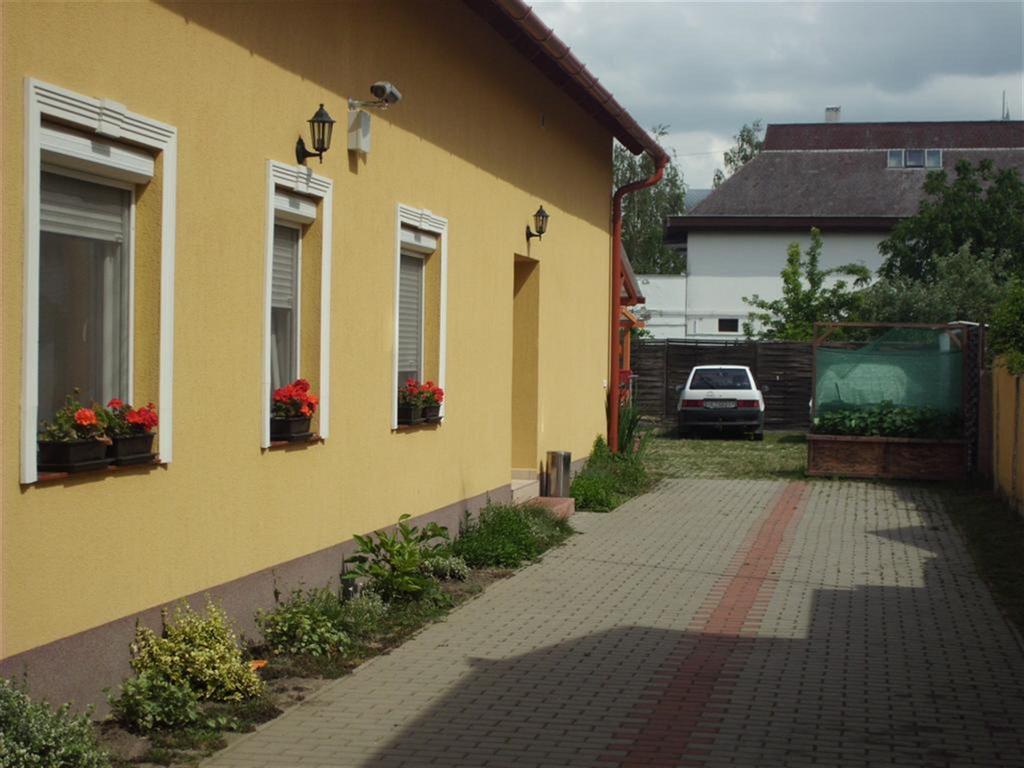 Andrea Apartman Hajdúszoboszló 外观 照片